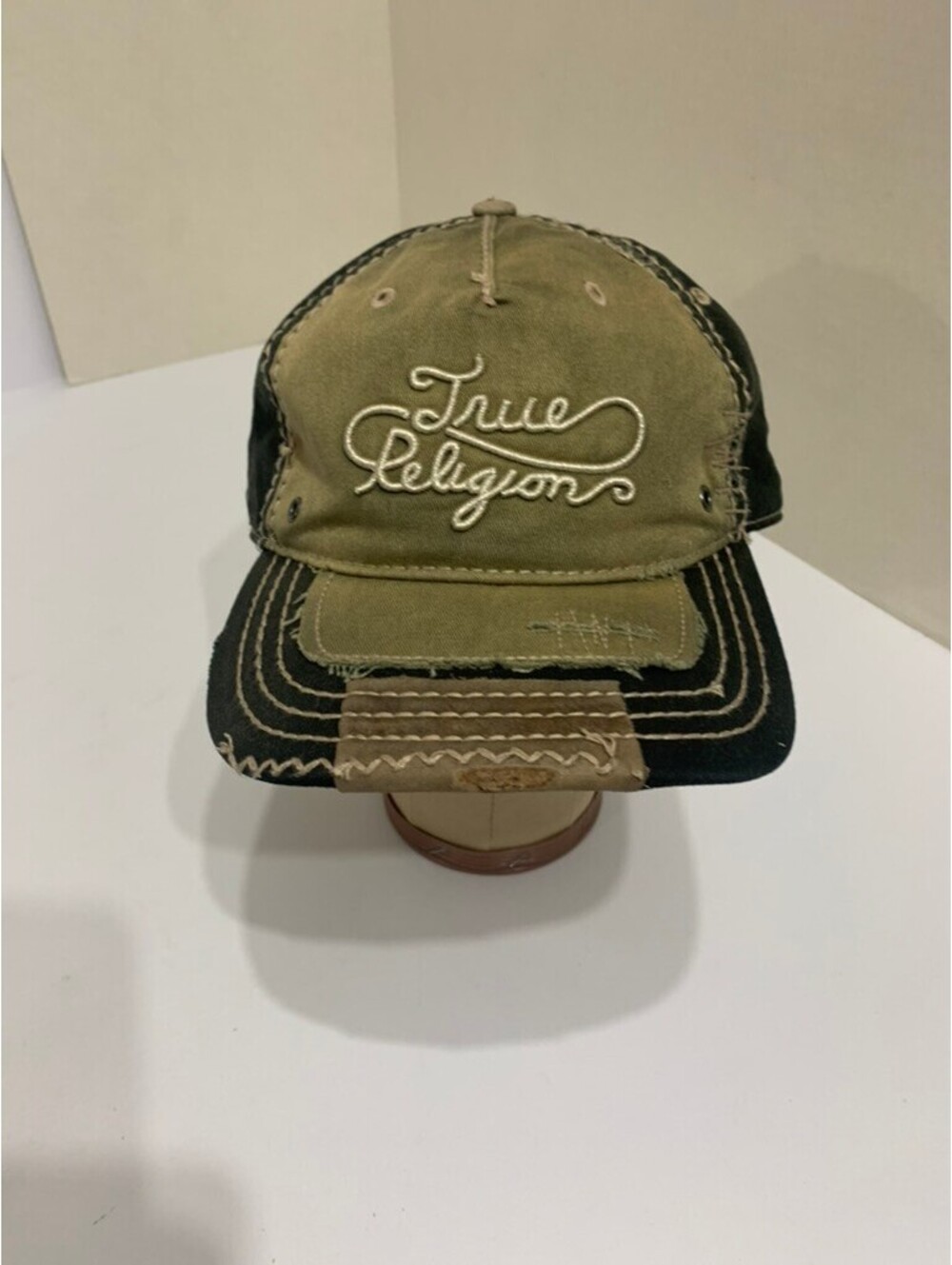 True Religion Brand Jeans Distressed Baseball Cap Hat Black Tan Horseshoe Y2K